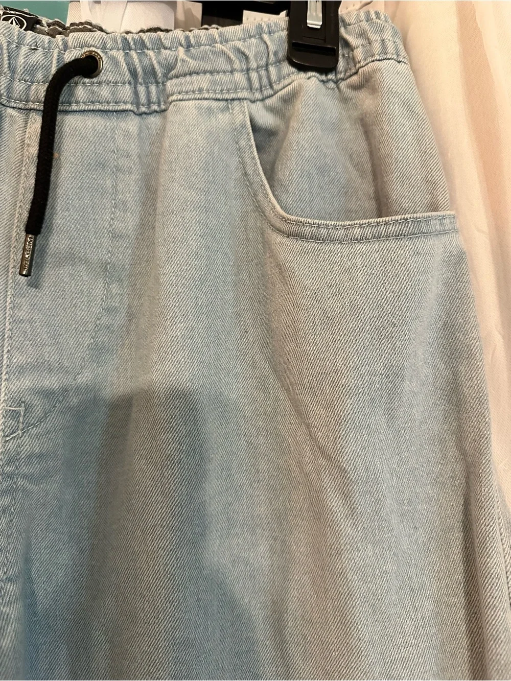 Volcom Men’s Light Wash Denim Wide-Leg Lounge Pants with Pockets and Drawstring